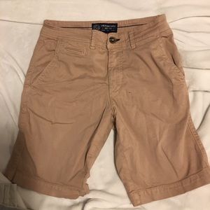 Men’s American Eagle khaki shorts. Mint condition